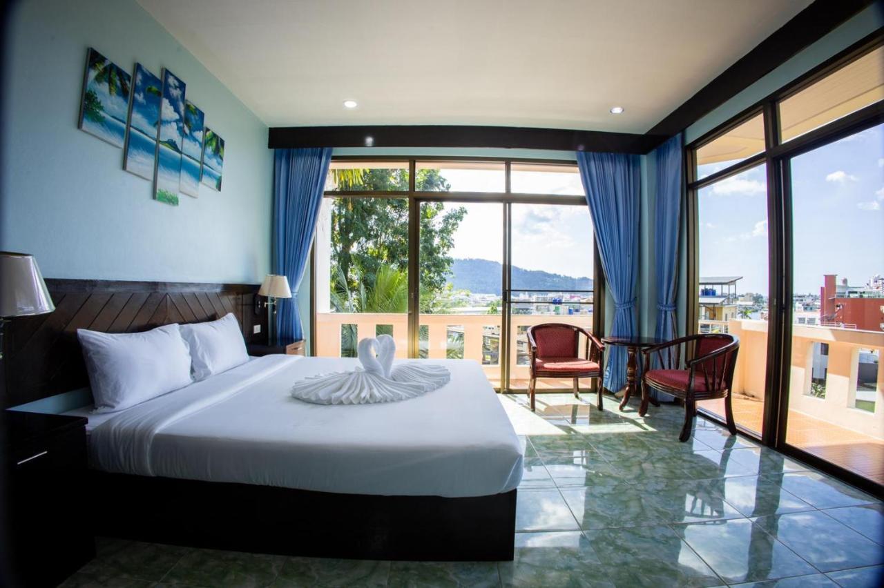 Hotel Riviera Patong Exterior foto